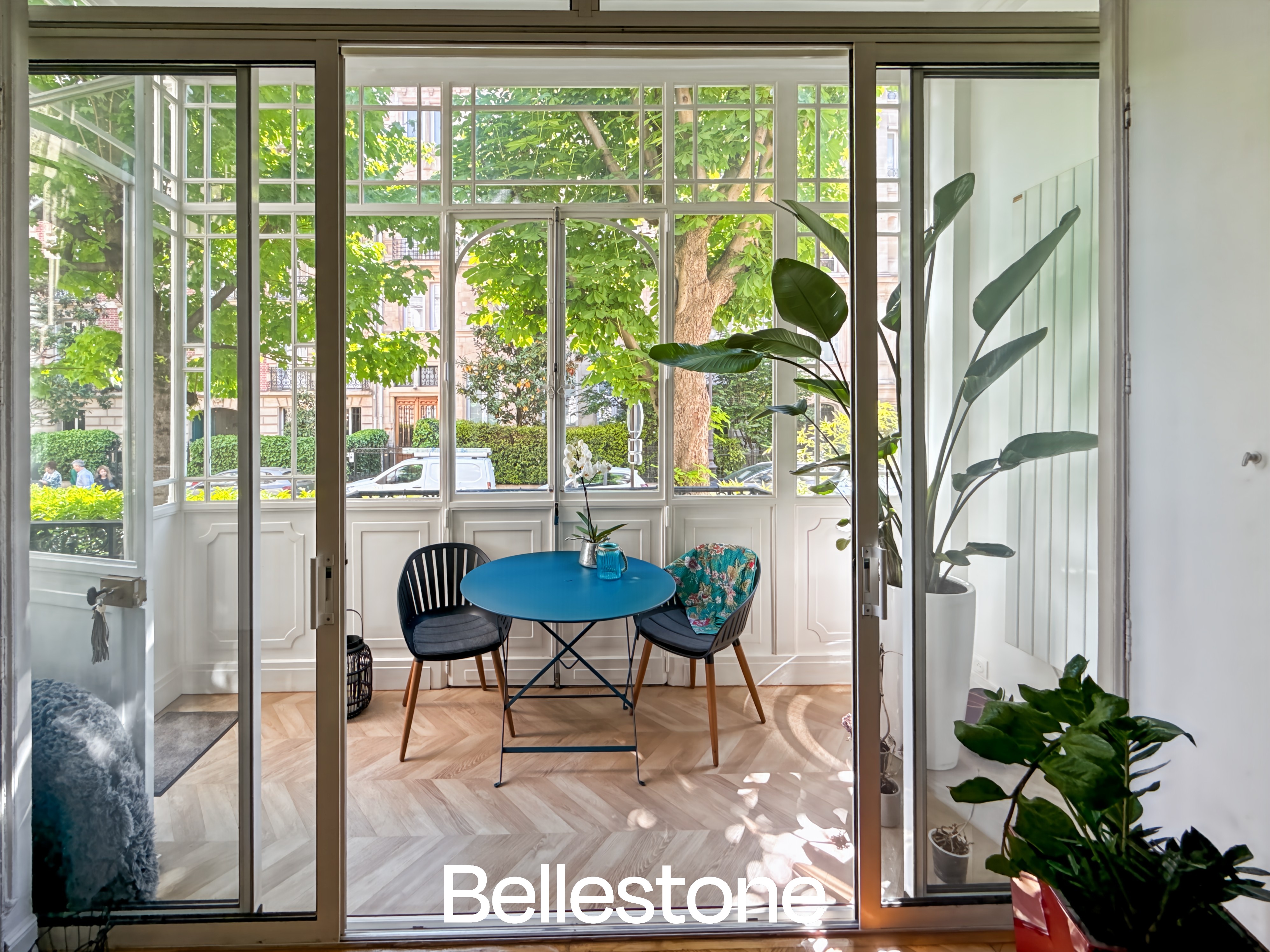 Parc Monceau - Appartement avec jardin privatif